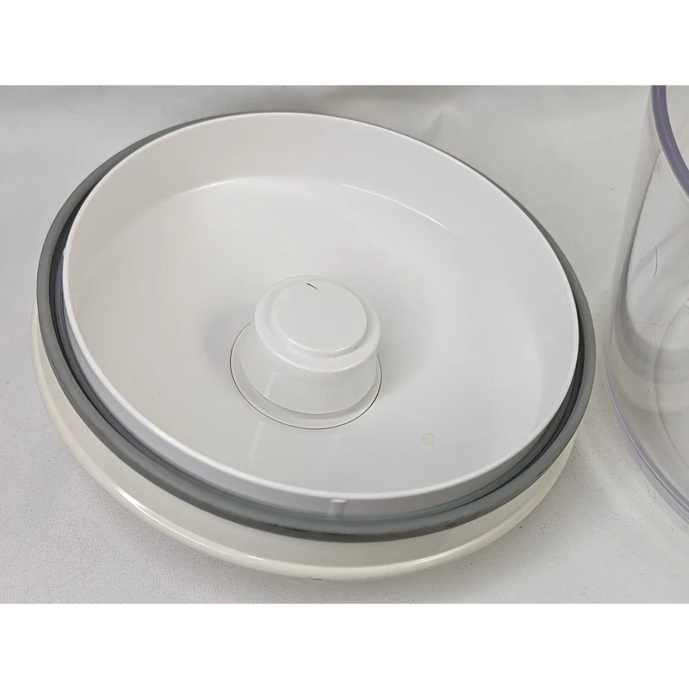 Snail Foodsaver Canister Clear‎ 50 Oz 6x5-5/8 Inch